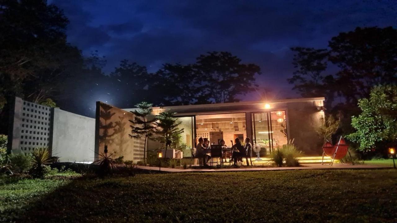 The Box Promkiri Apartamento Nakhon Si Thammarat Exterior foto