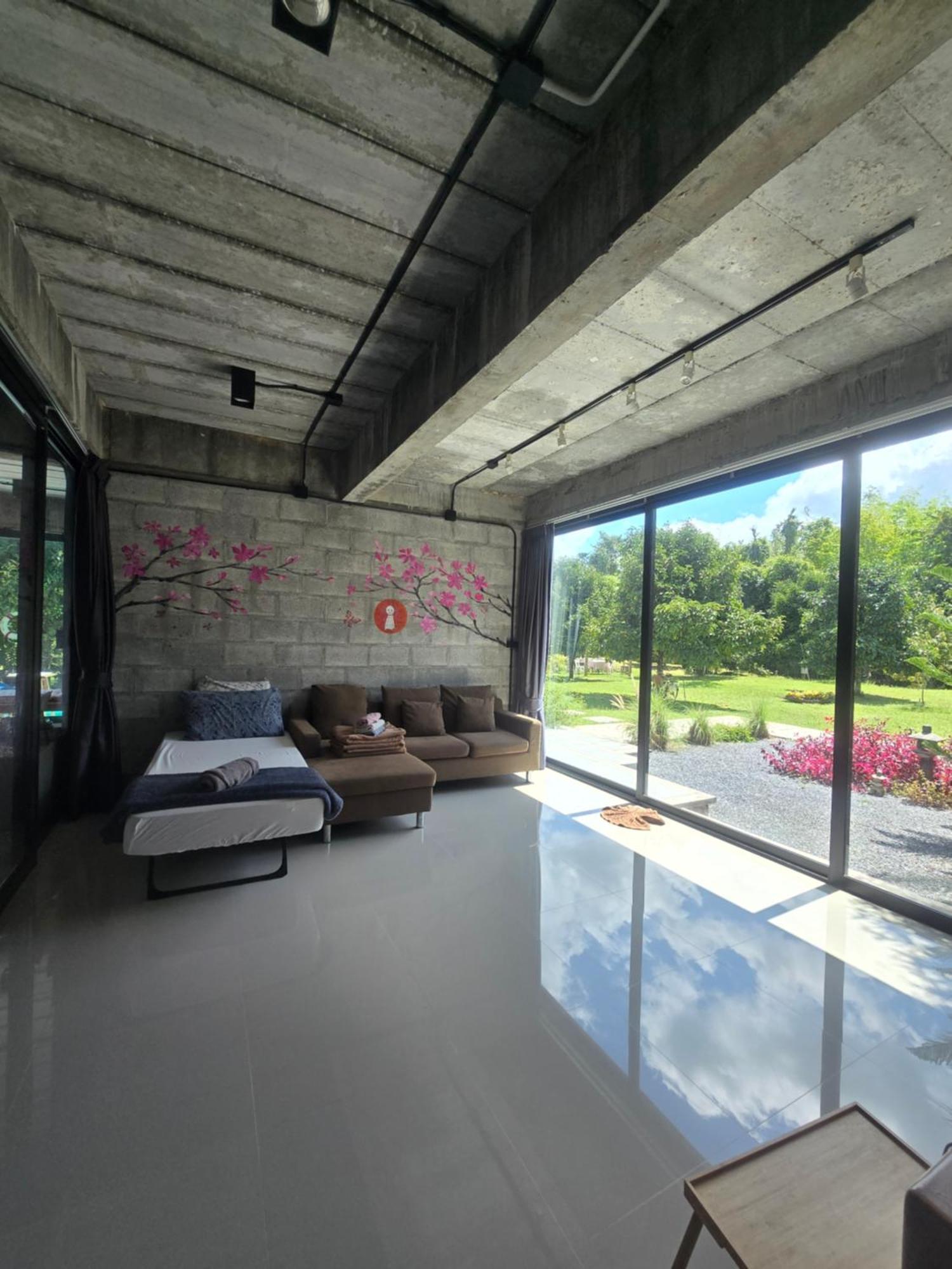 The Box Promkiri Apartamento Nakhon Si Thammarat Exterior foto
