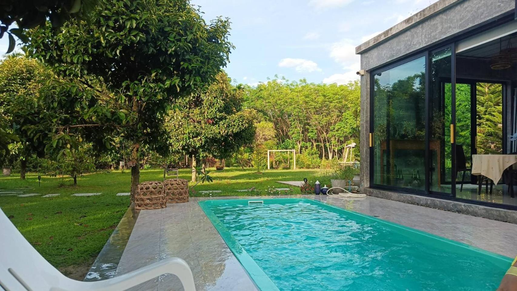 The Box Promkiri Apartamento Nakhon Si Thammarat Exterior foto